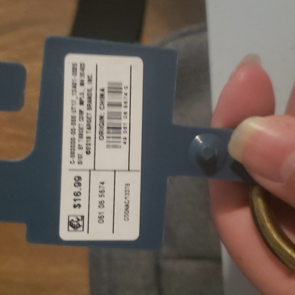 Selling two belts brand new together - Picture 6 of 6